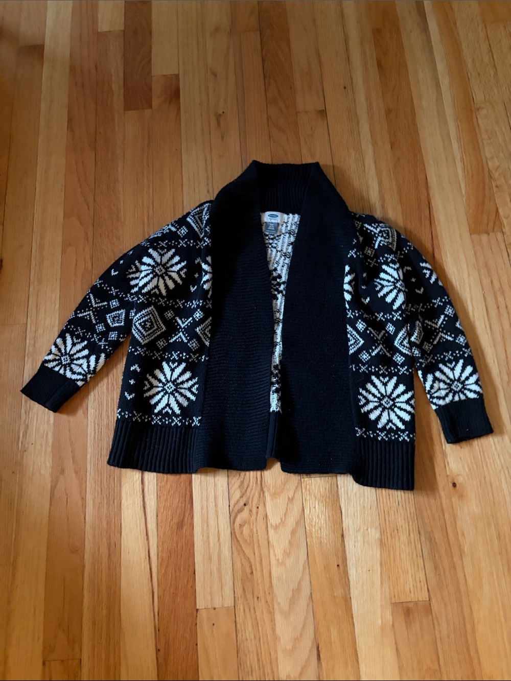 Old Navy Black & White Fair Isle Shawl Cardigan - Kids